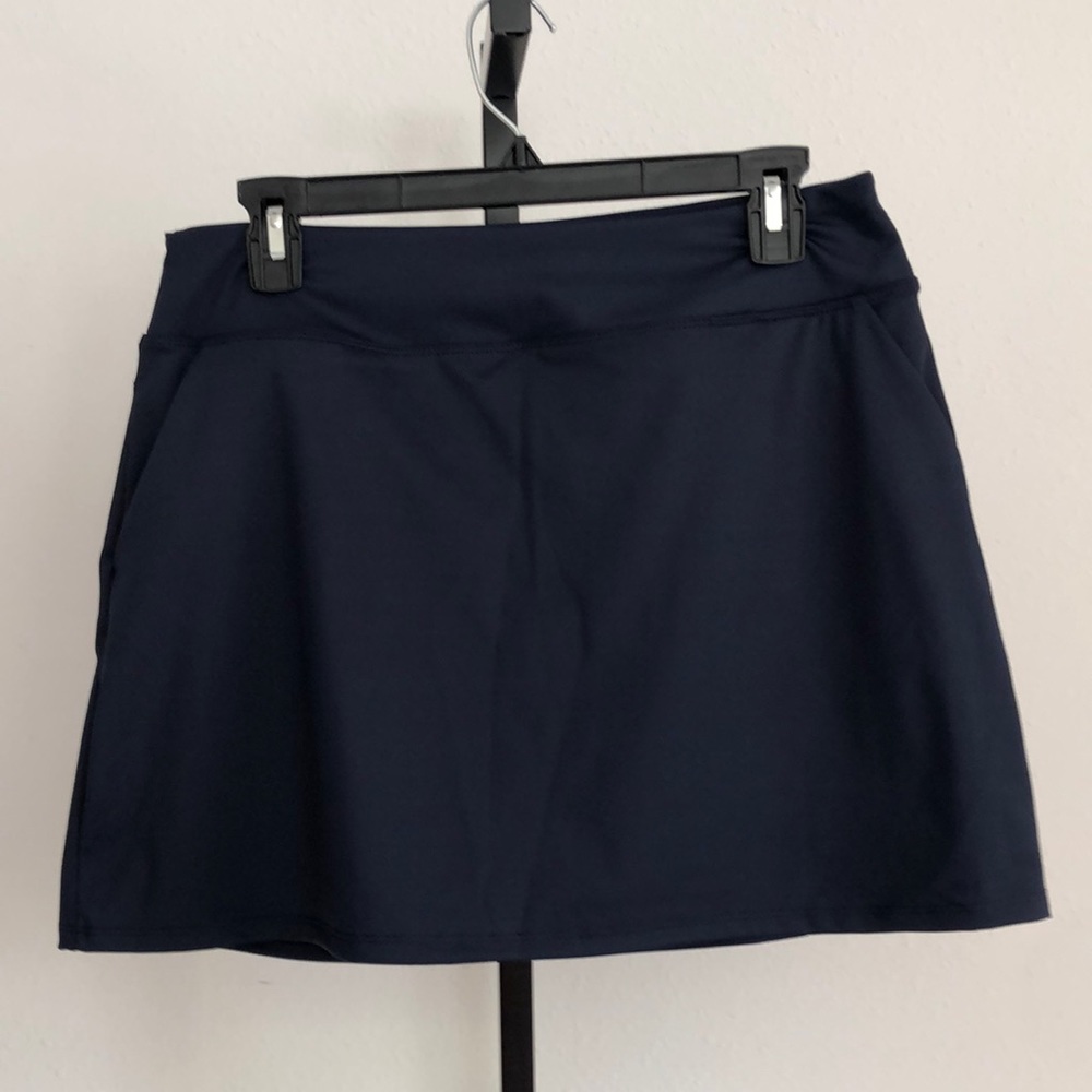 Tommy Bahama Golf Skort, Size Medium, NWOT